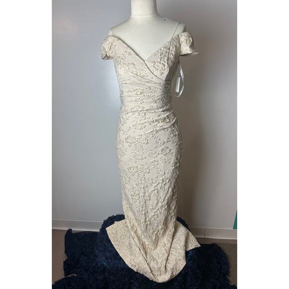 Oleg Cassini Off The Shoulder Ruched Jacquard sz 6 formal - Picture 4 of 11